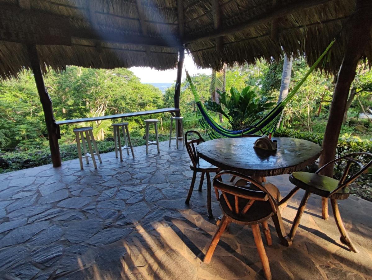 Eco-Lodge El Porvenir. Santa Cruz ภายนอก รูปภาพ