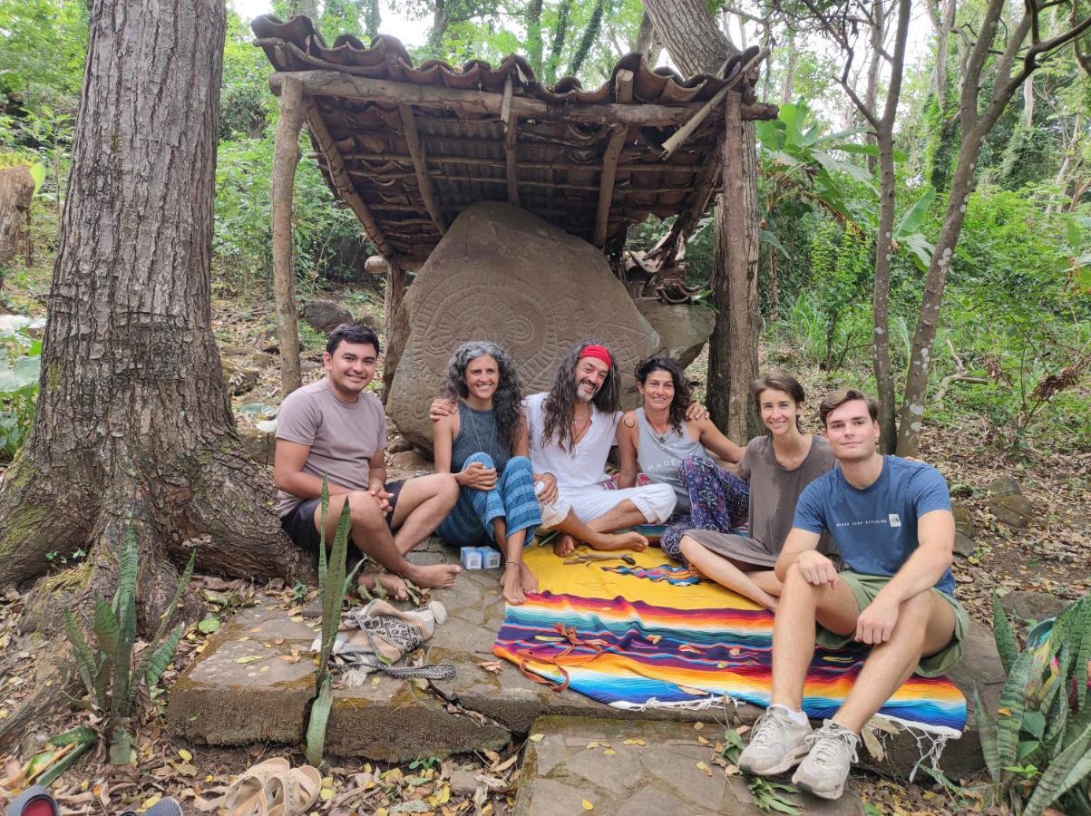 Eco-Lodge El Porvenir. Santa Cruz ภายนอก รูปภาพ
