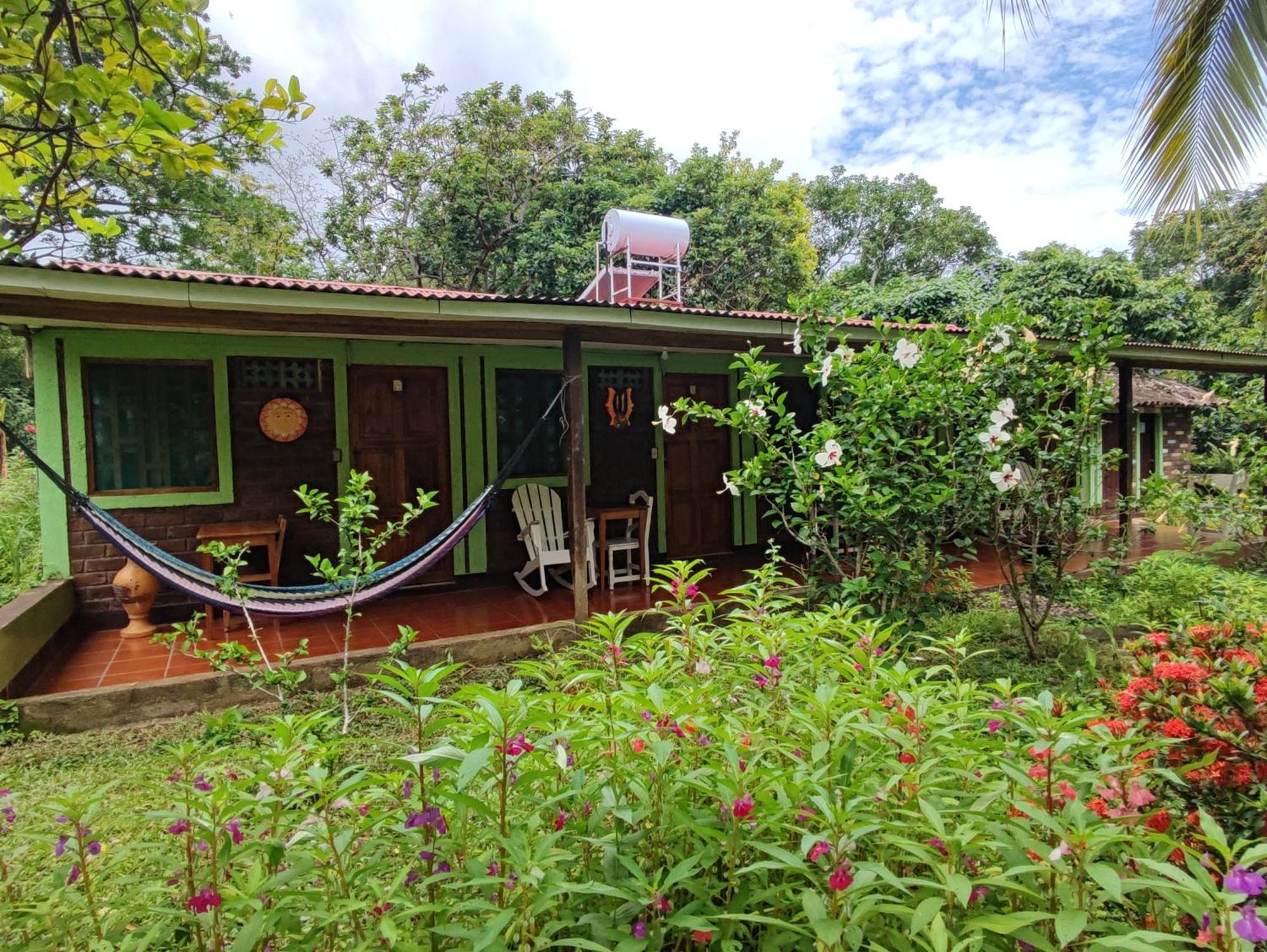Eco-Lodge El Porvenir. Santa Cruz ห้อง รูปภาพ