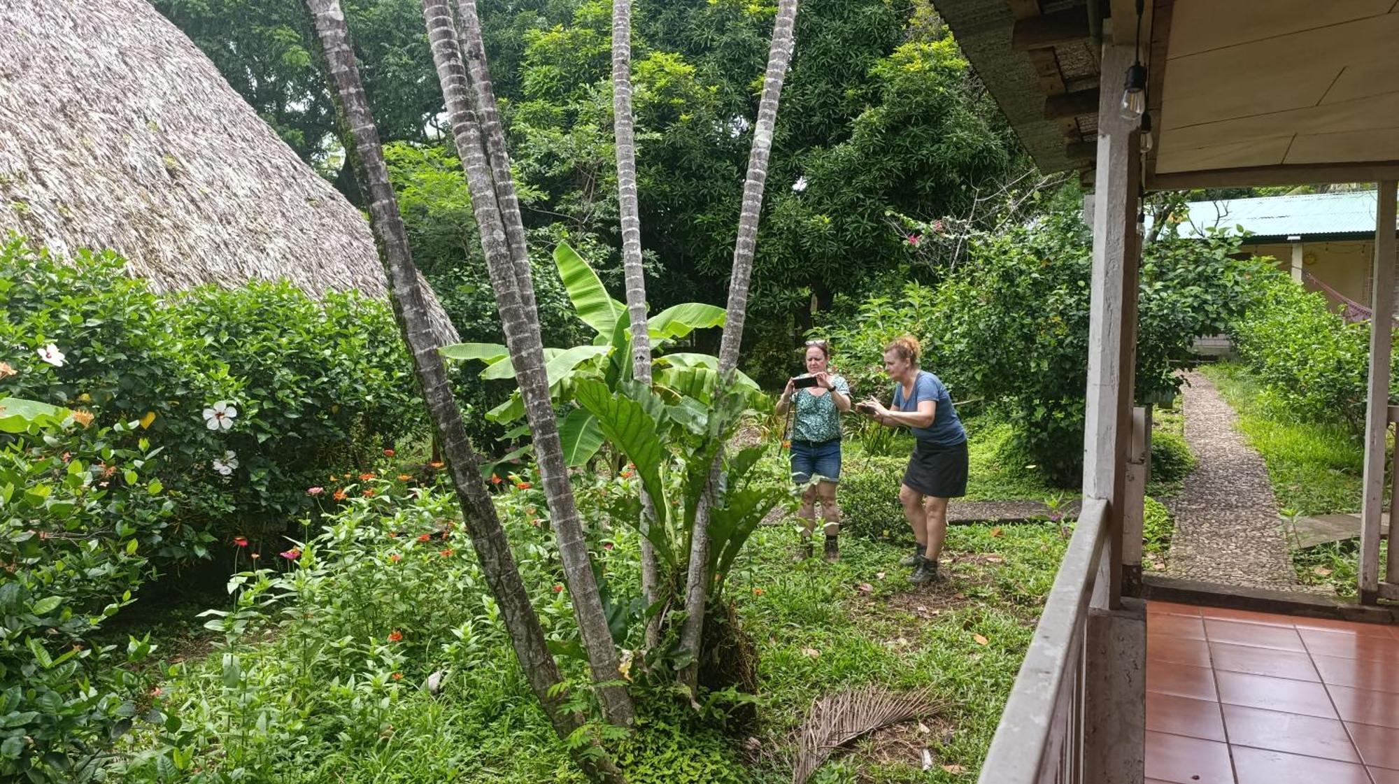 Eco-Lodge El Porvenir. Santa Cruz ภายนอก รูปภาพ
