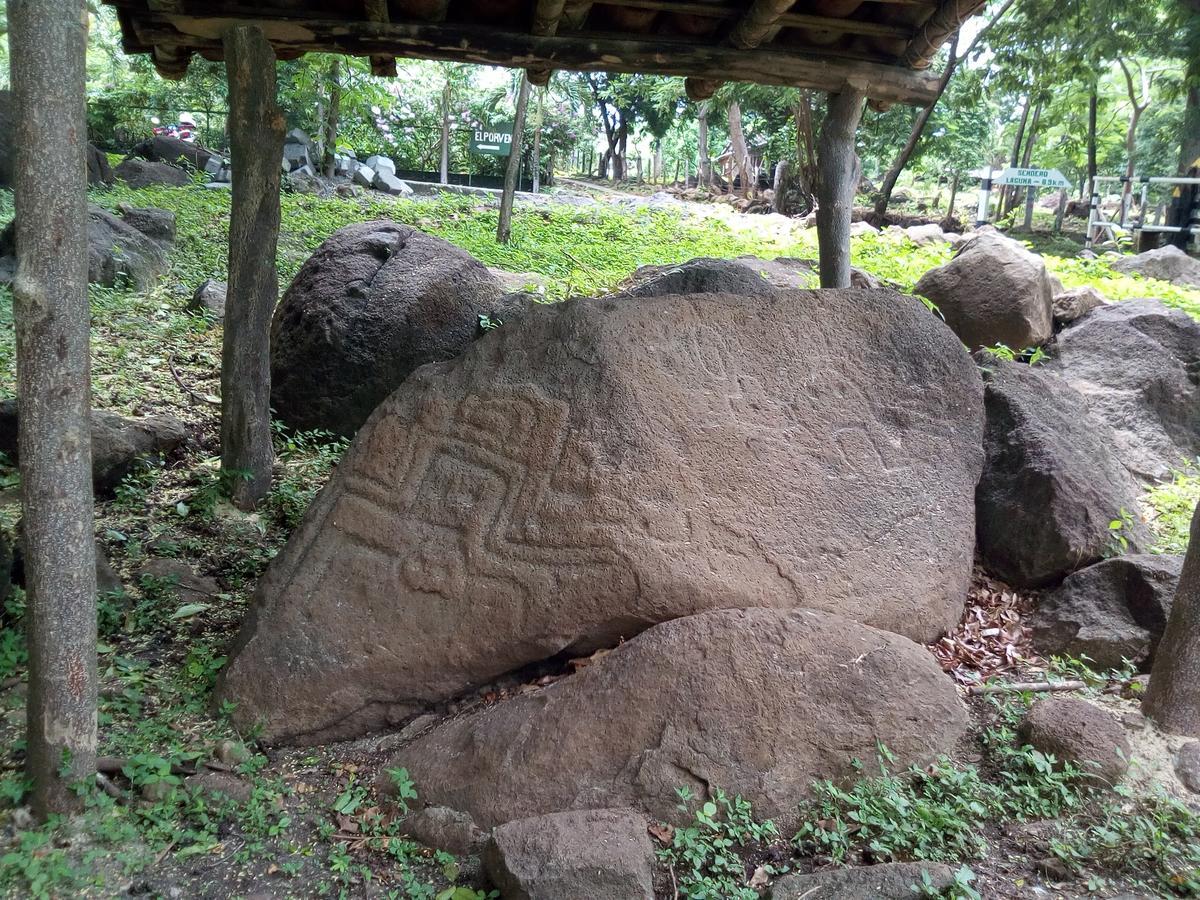 Eco-Lodge El Porvenir. Santa Cruz ภายนอก รูปภาพ